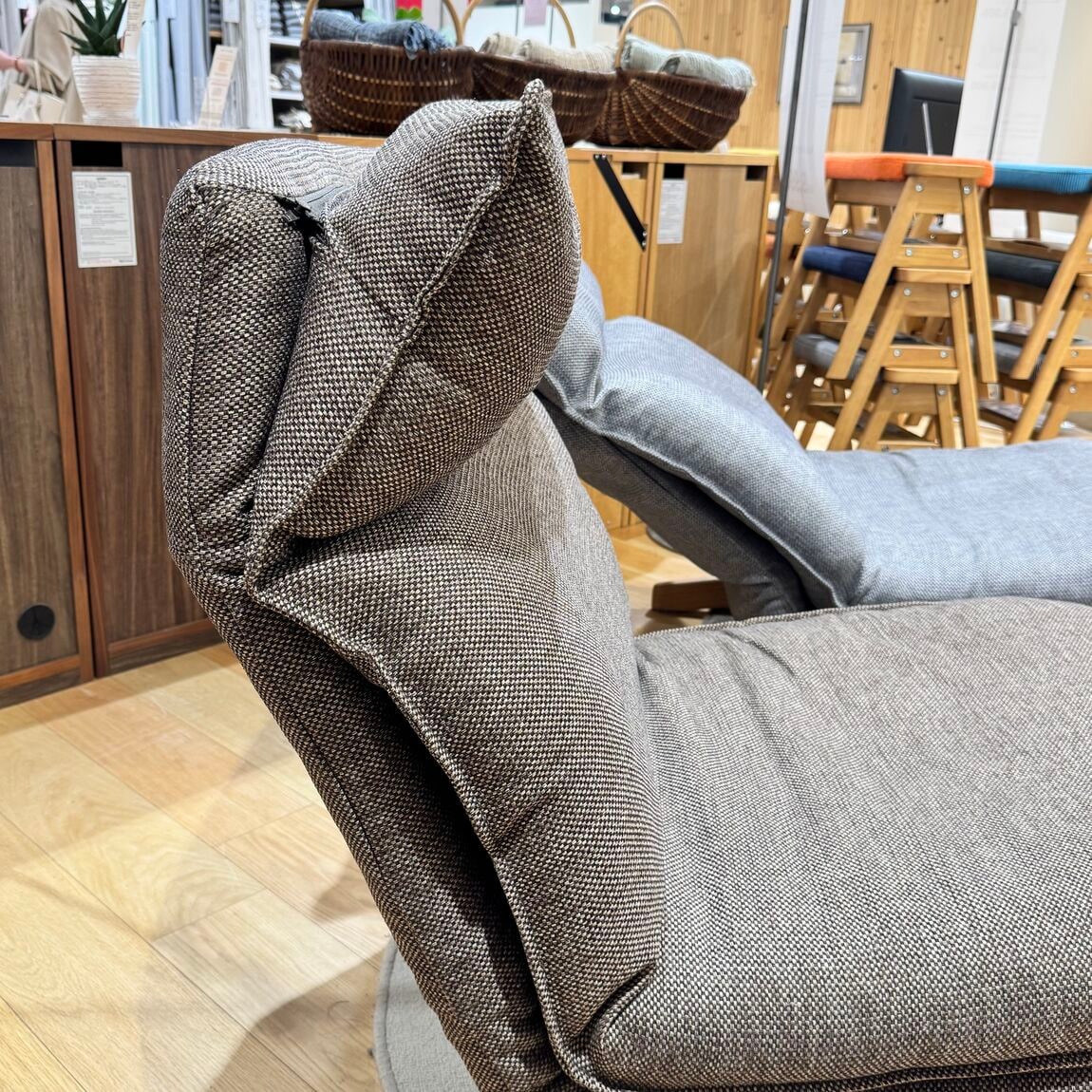 来店いただける方限定】 無印良品 1人掛けハイバックリクライニング